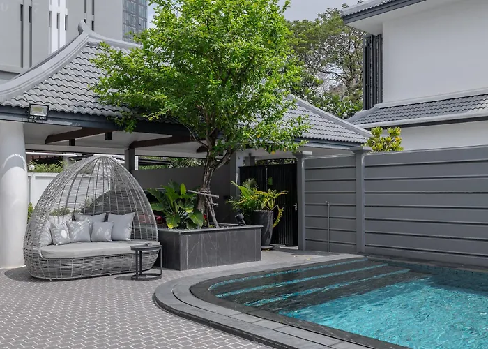 Villa Thong Lo Luxury Pool In Center Of Bangkok